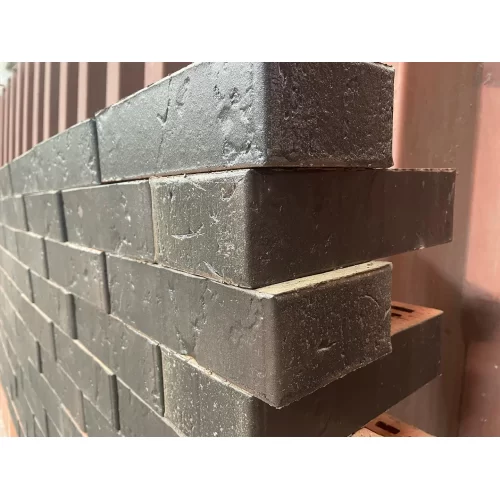 Облицовочный клинкерный кирпич Базальт 6 Рустика черный графит 250x120x65,  Керамейя цена
