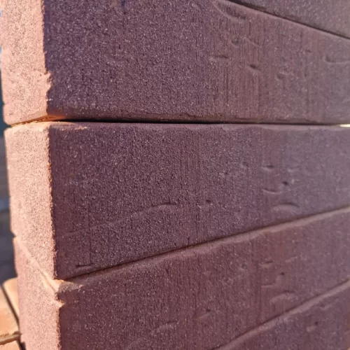 Облицовочный клинкерный кирпич Порту темно-красный, винтаж, серия Возрождение, ЛСР